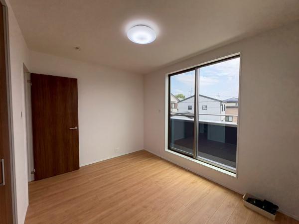 岩出市曽屋5-35　新築戸建