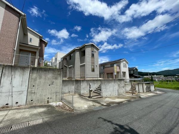 橋本市さつき台2丁目　中古戸建