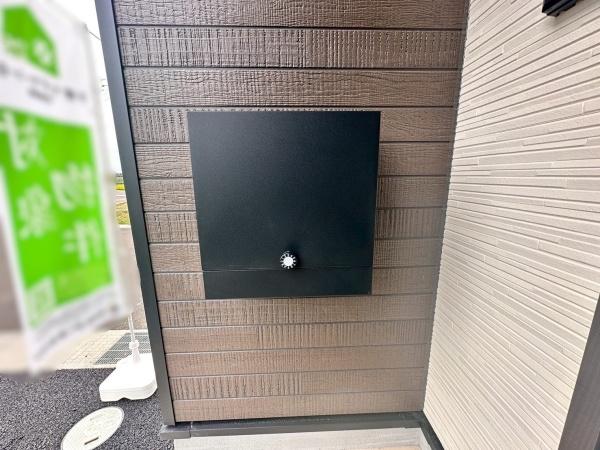 岩出市中島第2-2号棟　新築戸建