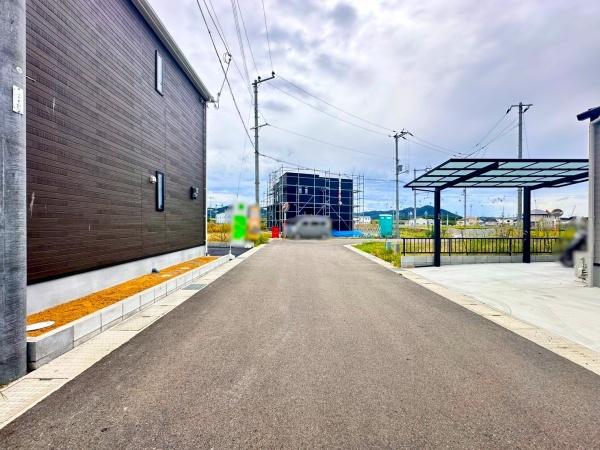 岩出市中島第2-2号棟　新築戸建