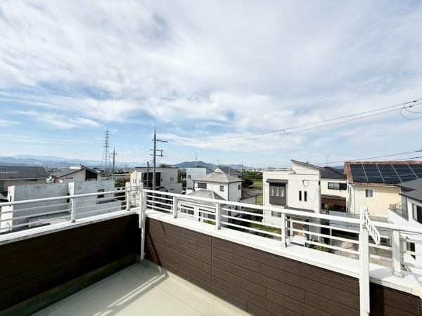 紀の川市北大井の中古一戸建て(バルコニー)