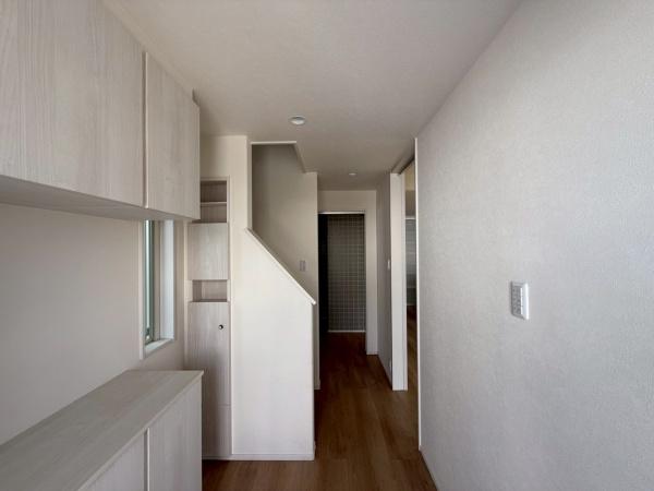 紀の川市北大井の中古一戸建て(玄関)