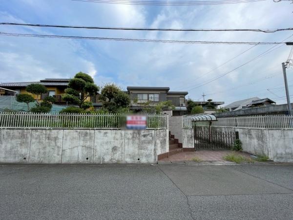 和歌山市府中の中古一戸建て(前面道路含む現地写真)