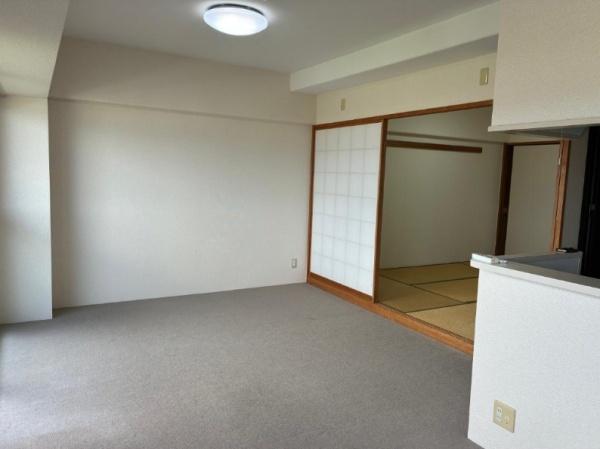 シャルマンフジ岩出五番館
