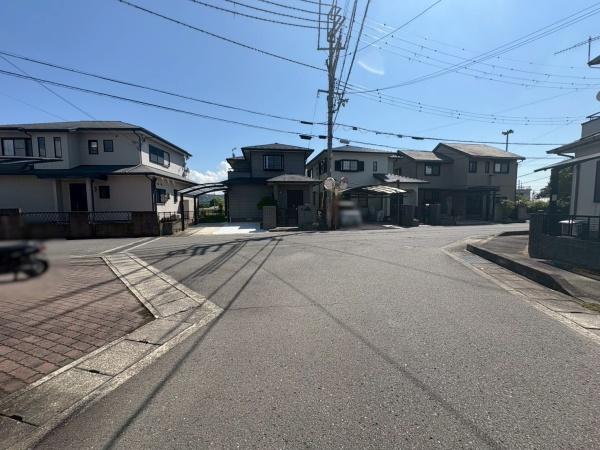 岩出市中島の中古一戸建て