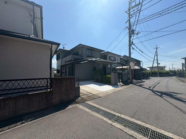 岩出市中島の中古一戸建て