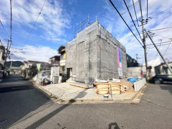 岩出市山第3-1号棟　新築戸建