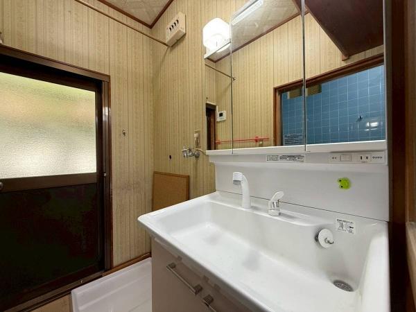 和歌山市六十谷の中古一戸建て