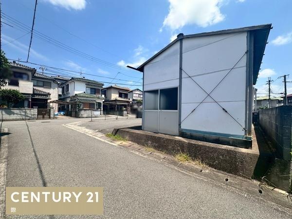 岩出市山　土地付倉庫