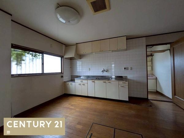 海南市多田　店舗付き住宅