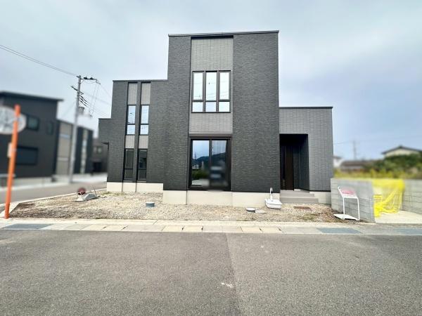 タマタウン岩出駅前2　新築戸建　4号棟