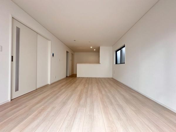 和歌山市鳴神第4-2号棟　新築戸建