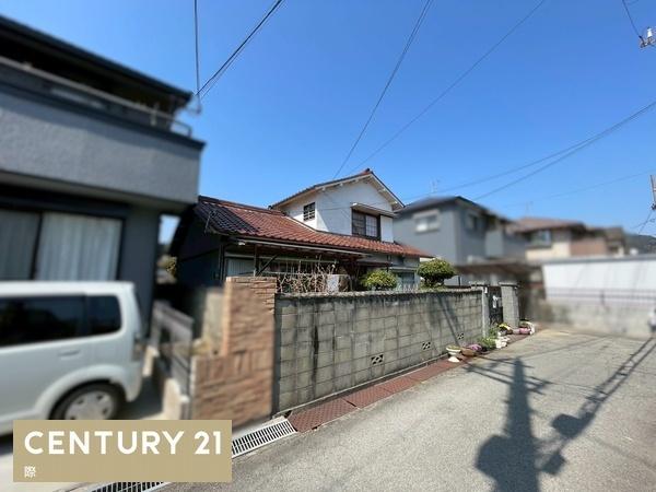 和歌山市栄谷の中古一戸建て