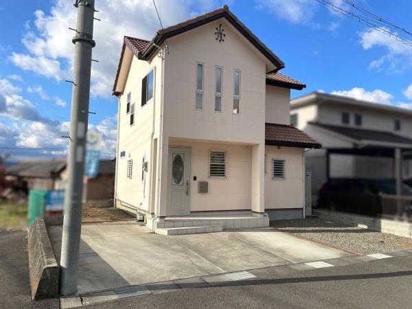 岩出市西安上の中古一戸建て