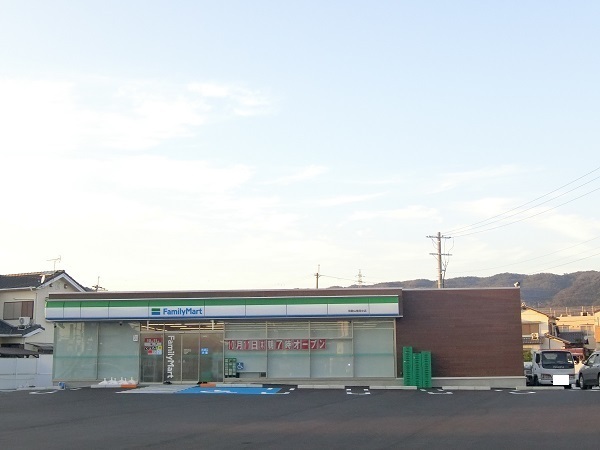 和歌山市市小路の中古一戸建て(ファミリーマート和歌山楠見中店)