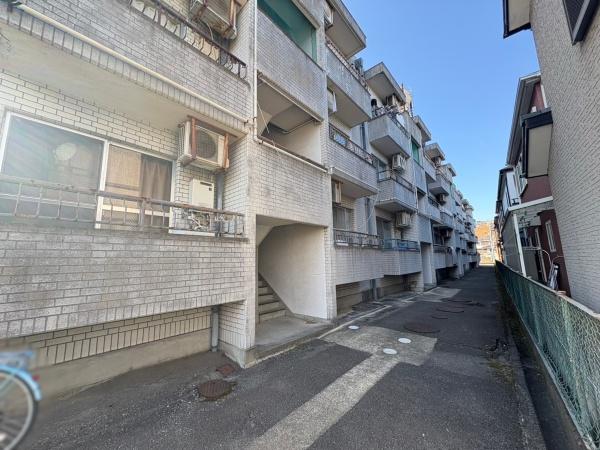 コスモ栄谷