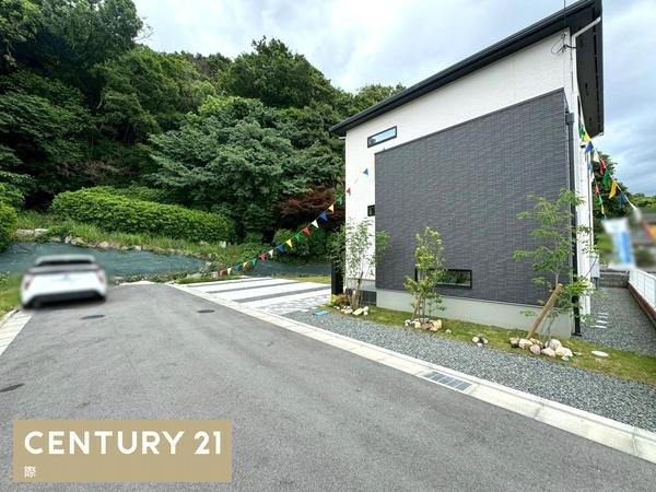 ジョーブタウン東高松2-5号　新築戸建