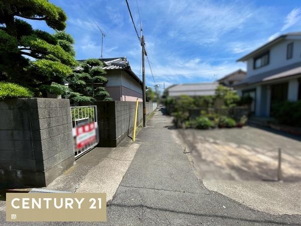 和歌山市東小二里町の中古一戸建て