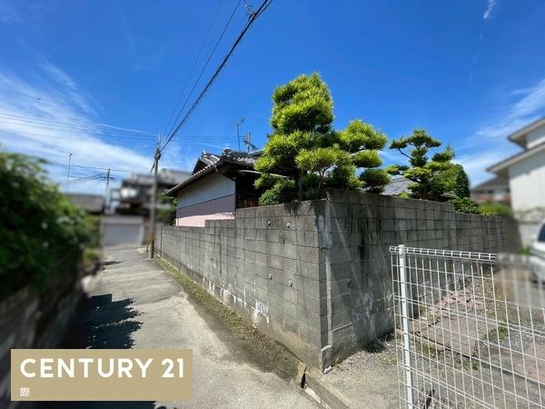 和歌山市東小二里町の中古一戸建て