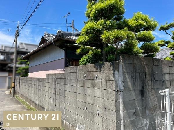 和歌山市東小二里町の中古一戸建て