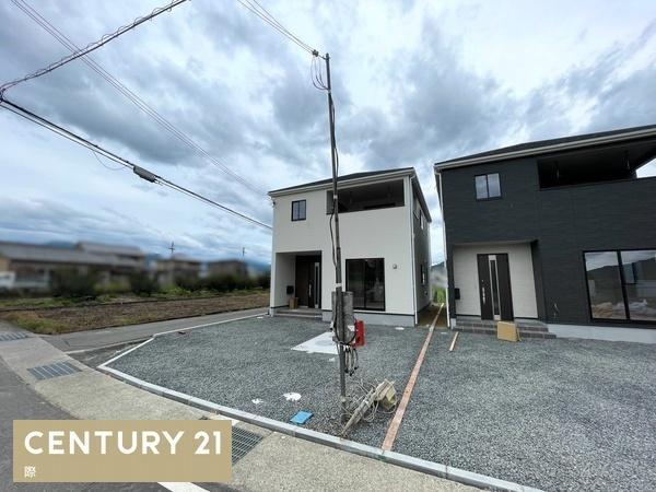 紀の川市名手西野第1-1号棟　新築戸建