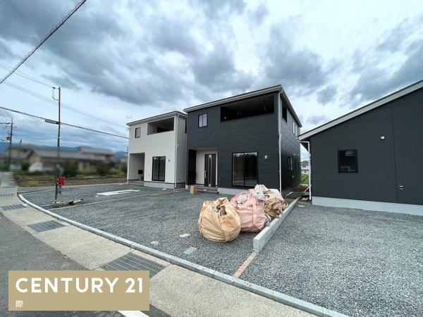 紀の川市名手西野第1-2号棟　新築戸建