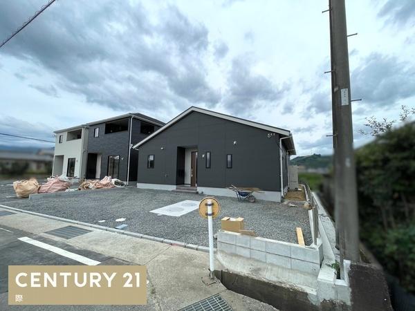 紀の川市名手西野第1-3号棟　新築戸建