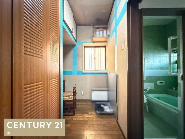 和歌山市小雑賀の中古一戸建て