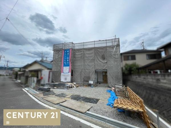 岩出市西国分第1-1号棟　新築戸建