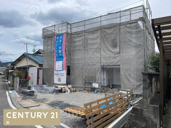 岩出市西国分第1-1号棟　新築戸建