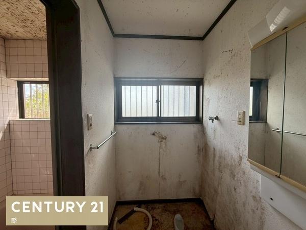 海南市岡田の中古一戸建