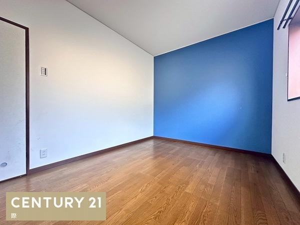 岩出市西国分の中古一戸建て(洋室)