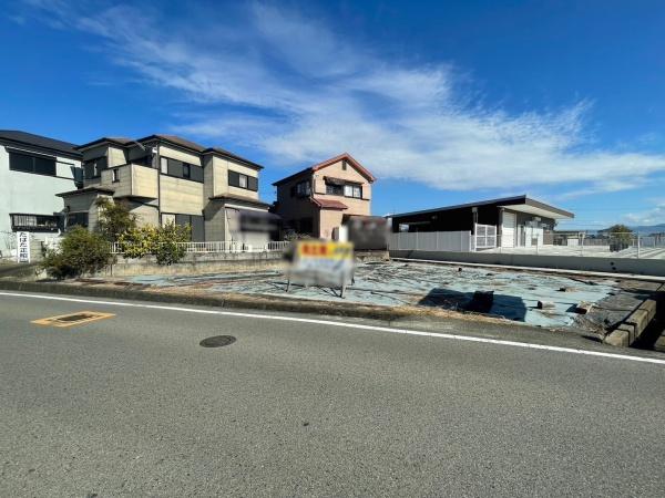 岩出市西国分　土地