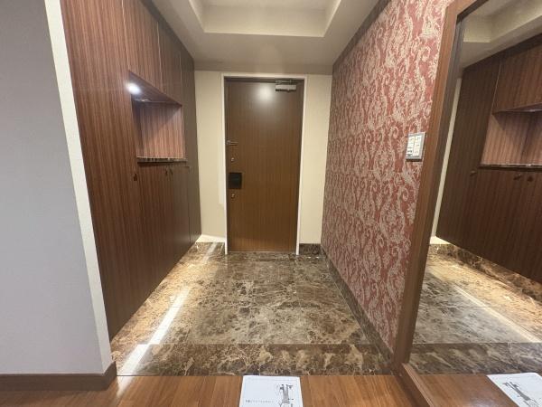 ザ・梅田タワー(玄関)