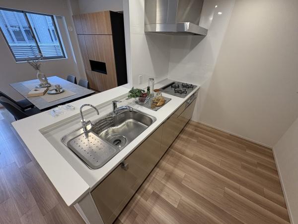 ローレルタワー堺筋本町