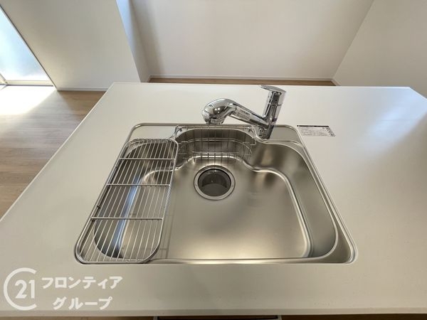 堺市西区上野芝向ヶ丘町4丁　新築一戸建て