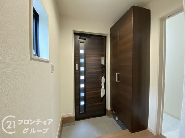 和泉市伏屋町１丁目　新築一戸建て　５期　２号棟
