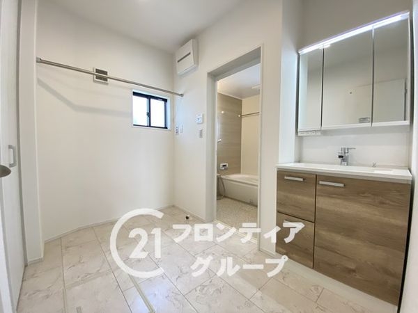 岸和田市岸城町の中古一戸建て