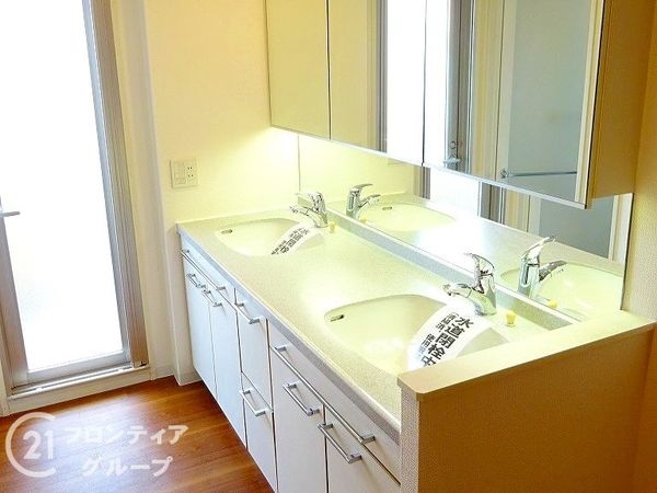 堺泉北光明池城山公園シンシア　中古マンション