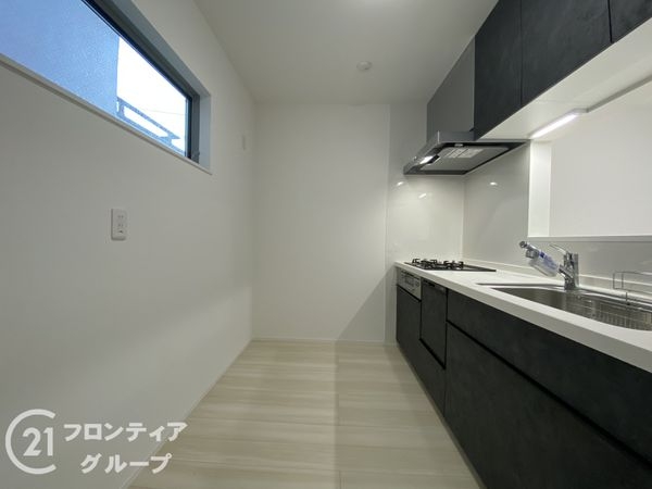 堺市中区深阪６丁　新築一戸建て