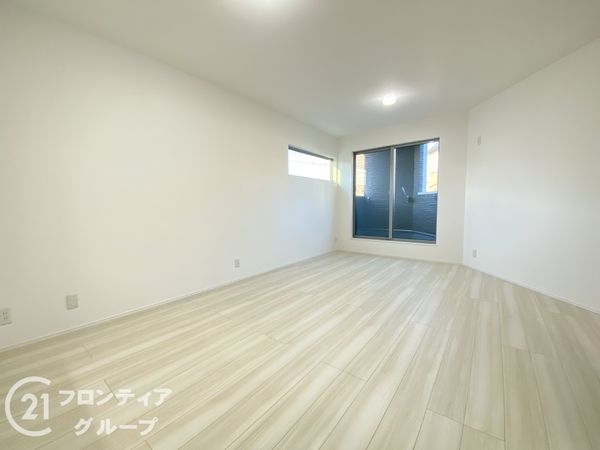 堺市中区深阪６丁　新築一戸建て
