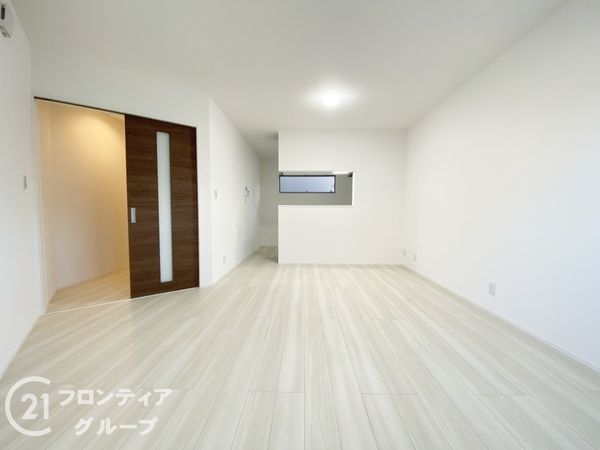 堺市中区深阪６丁　新築一戸建て