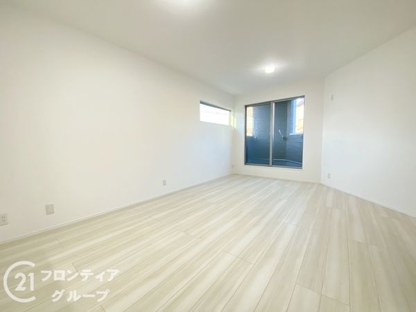 堺市中区深阪６丁　新築一戸建て