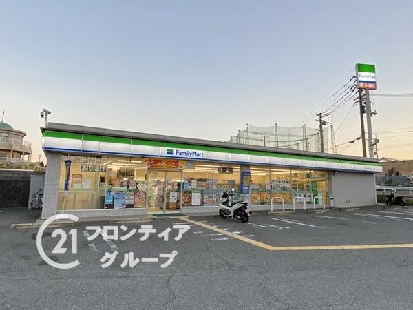 堺市美原区平尾の中古一戸建て(ファミリーマート堺美原小平尾店)