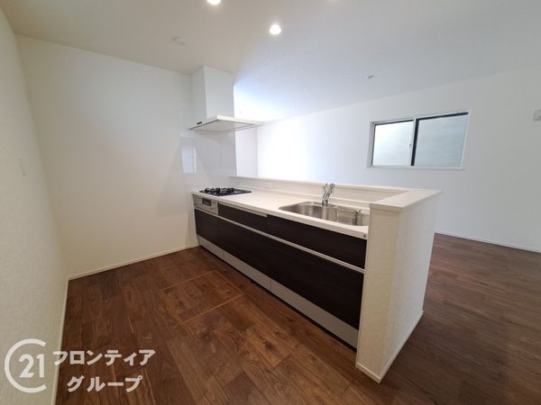 堺市美原区平尾　新築一戸建て　第５　全１区画