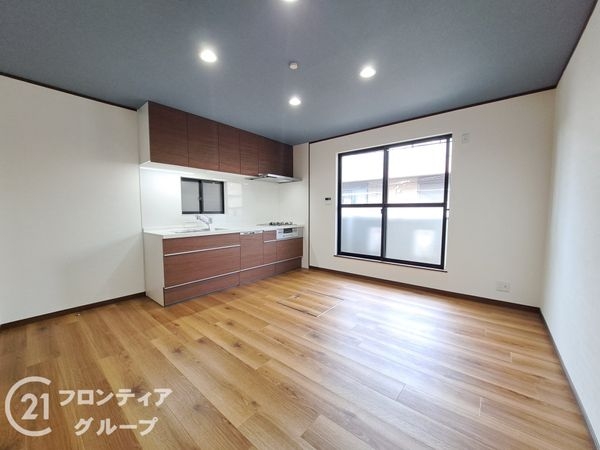 大阪市住吉区遠里小野７丁目　中古一戸建て