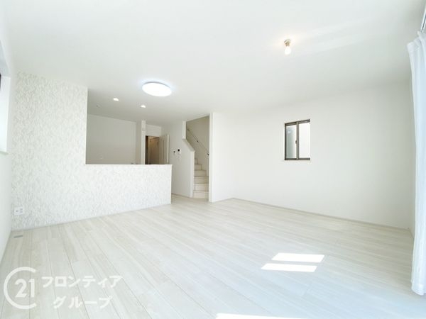 岸和田市春木大小路町　新築一戸建て　H号棟