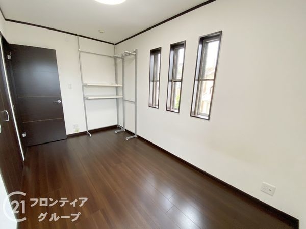 堺市西区鳳南町５丁の中古一戸建て