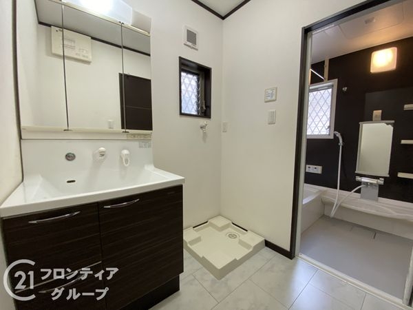 堺市西区鳳南町５丁の中古一戸建て