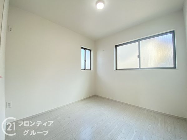 堺市北区百舌鳥梅町1丁　新築一戸建て　２号棟